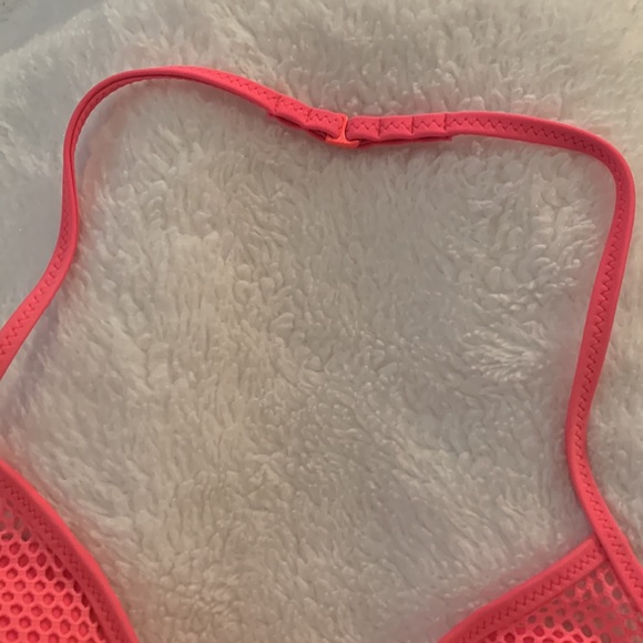 Victoria’s Secret Hot Pink Bikini Top - Picture 4 of 9